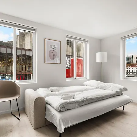 Center, Light & Modern * Берген